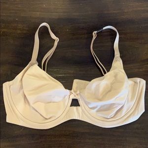 Victoria’s Secret unlined bra